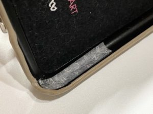 ajew（エジュー）のiPhoneケース