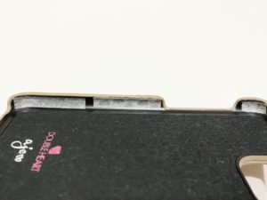 ajew（エジュー）のiPhoneケース