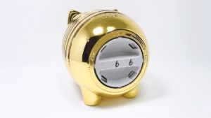 バルサン金のブタ